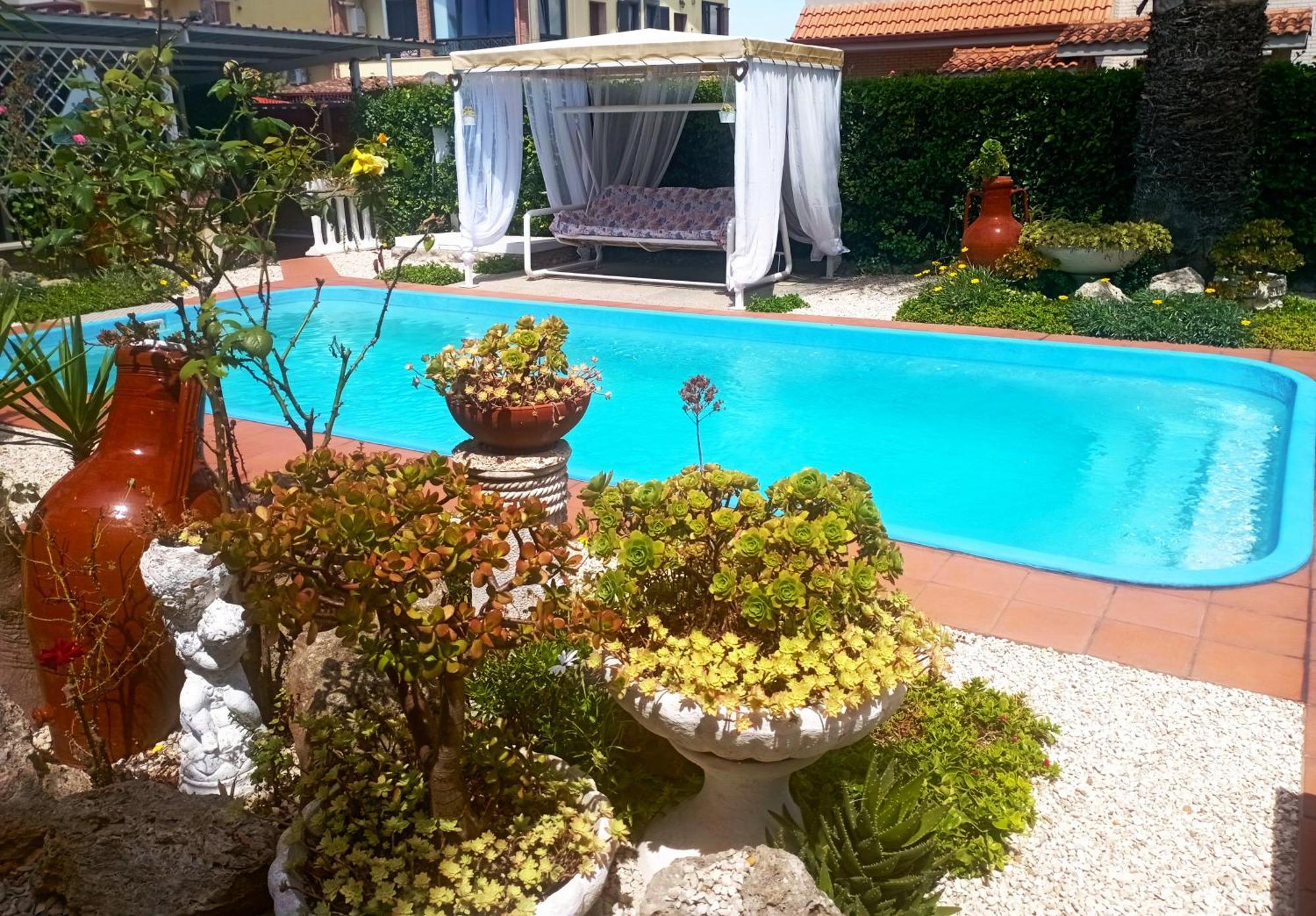 A Casa Dell'Artista - Breakfast , Prosecco And Swimming Pool Included ! Villa Fiumicino Exterior photo