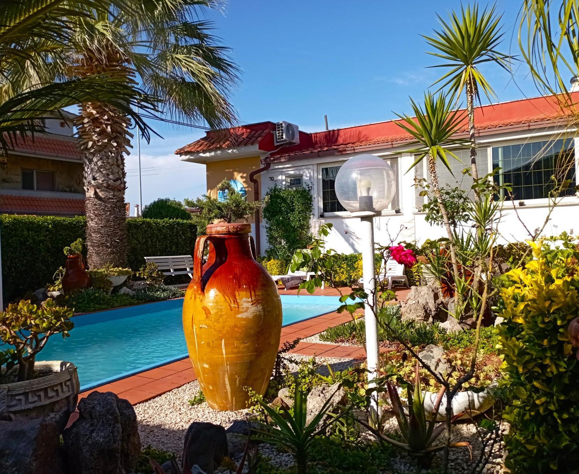 A Casa Dell'Artista - Breakfast , Prosecco And Swimming Pool Included ! Villa Fiumicino Exterior photo